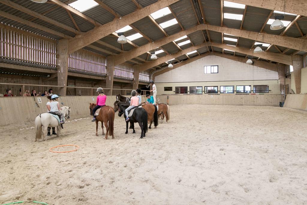 Appartements Les Ormes Epiniac Ngoại thất bức ảnh
