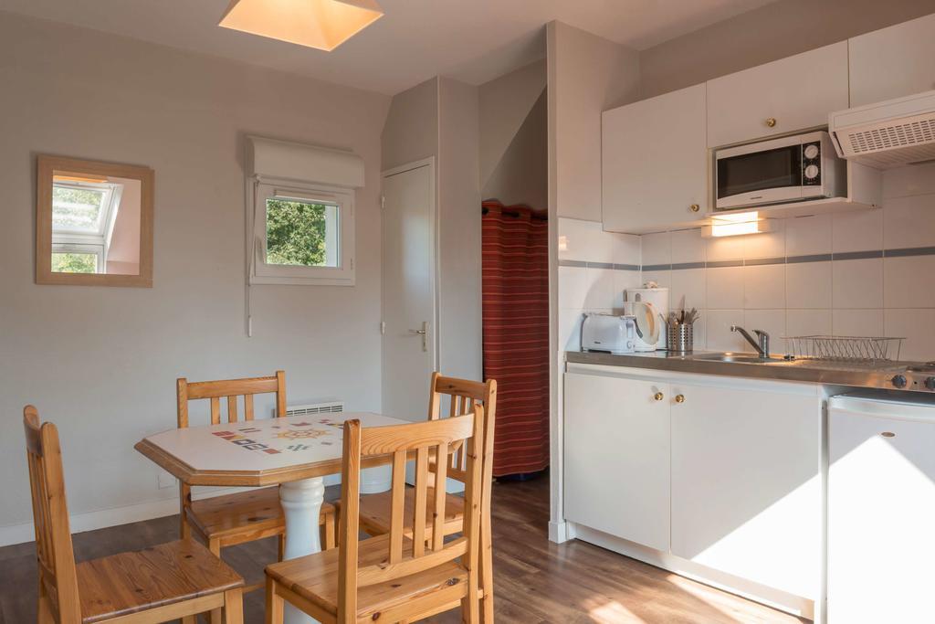 Appartements Les Ormes Epiniac Ngoại thất bức ảnh